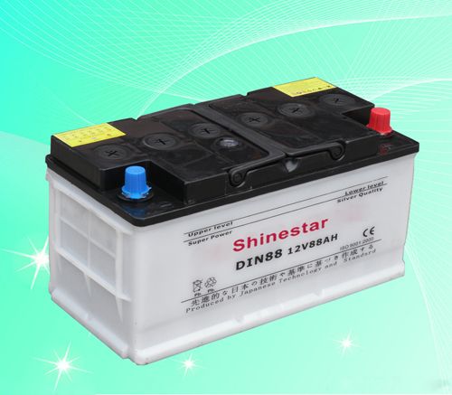 DIN88 Dry Charged Car Battery