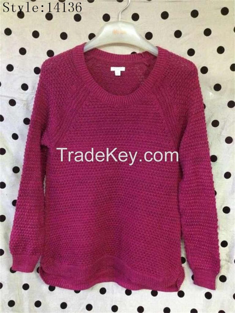 lady's pullover garment
