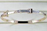 10K Yellow Gold Bangle With Diamond (LBAD1001)