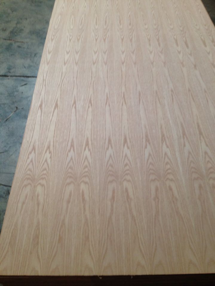Red oak faced plywood