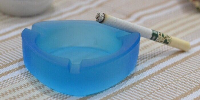 sell glass ashtray 3624