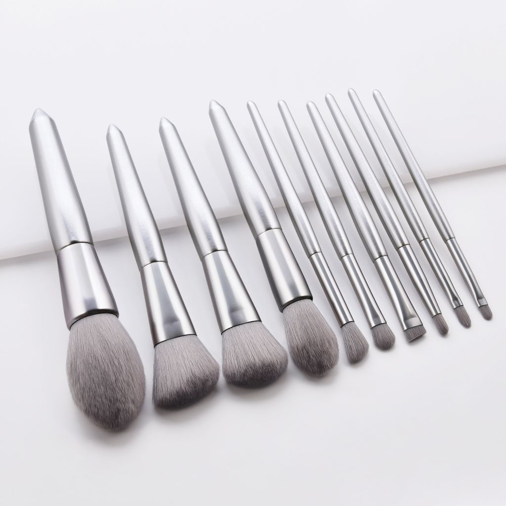 High Quality Wood Handle Silver Very Soft Makeup Brushes set 10 pcs /set
