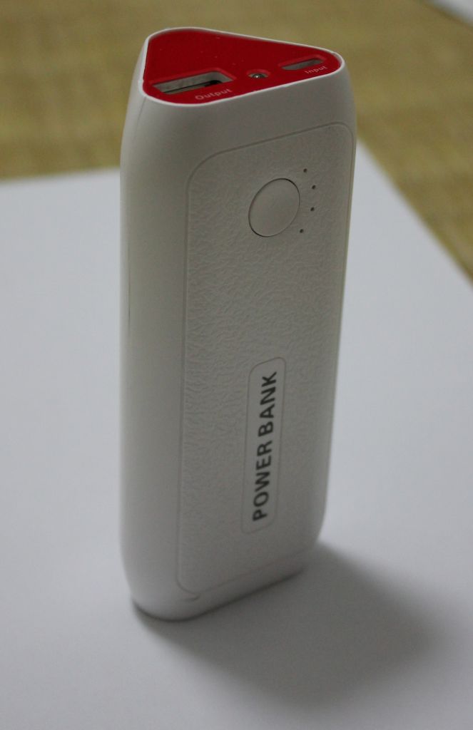 8400 mAh USB External Battery 5V with Flashlight