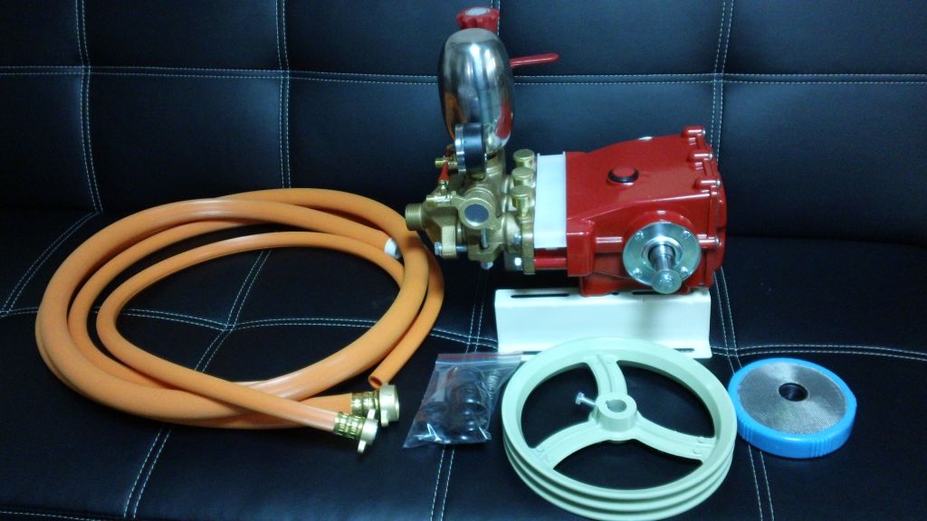 power sprayer / plunger pump