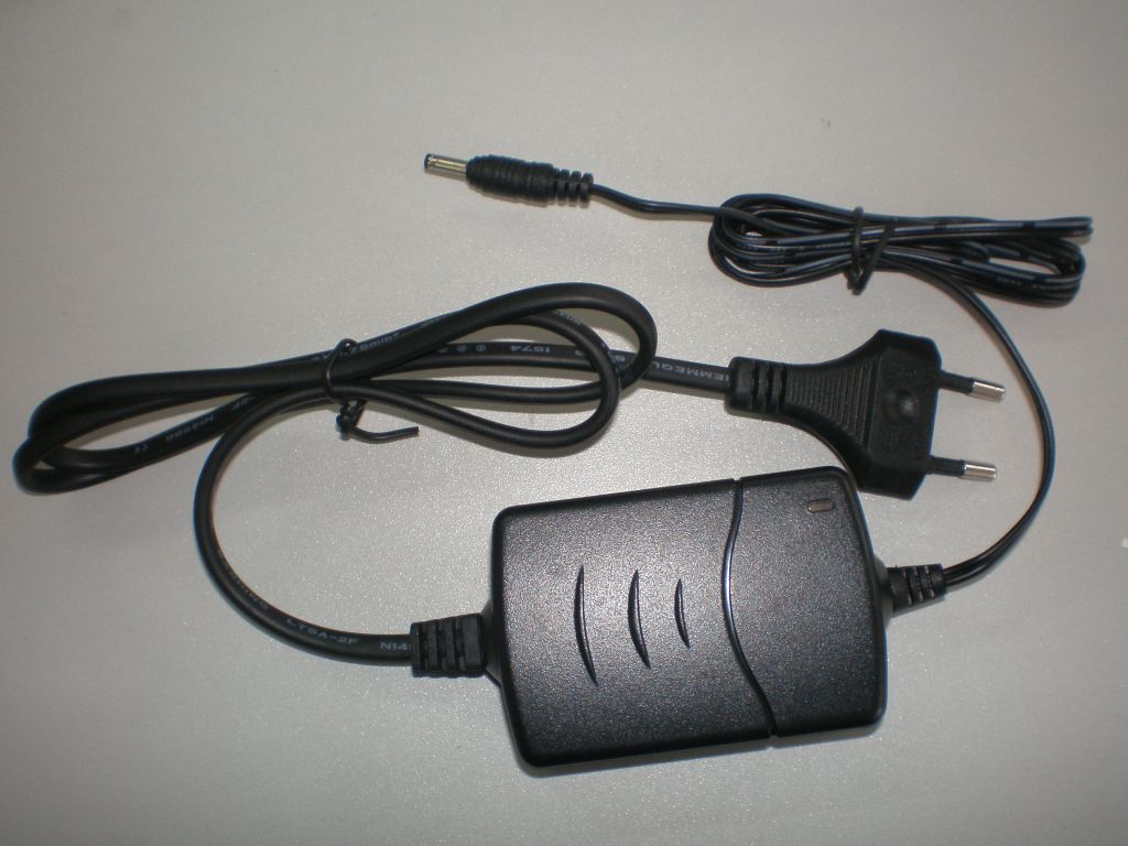 Sell 8.4V Li-on battery pack charger