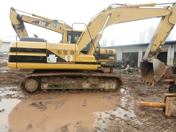 Used Excavator Cat 320B JAPAN original