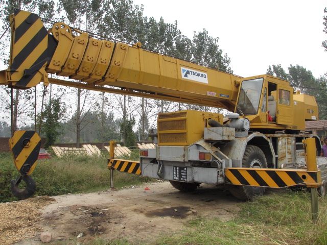 used Tadano GR600E rough crane