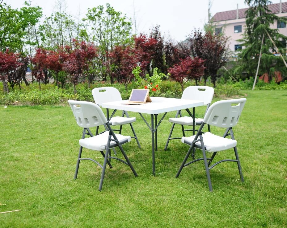 Plastic folding chair for wedding campping party