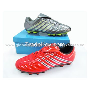 Sell Customized Brand Outdoor Soccer Shoes