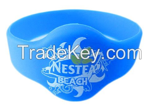 custom bracelet silicone with logo or numbers printing waterproof bracelet