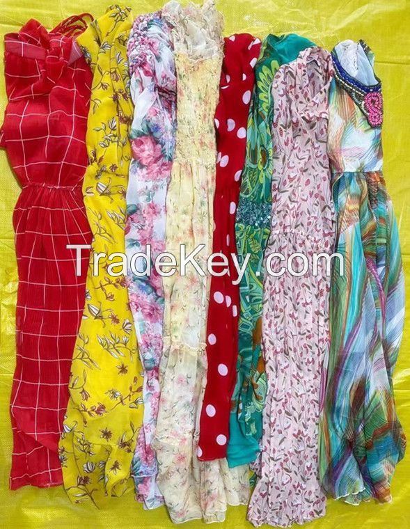 high quality factory price dubai used clothes in bales good quality second hand cothes used-clothes