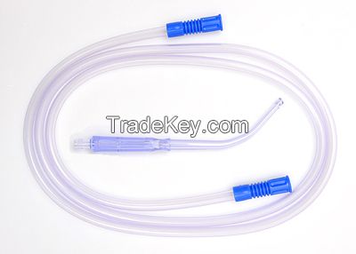 Suction connecting tube with Yankauer