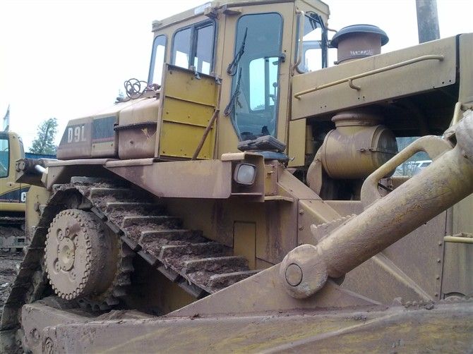 Sell Used Bulldozer Caterpillar D9L