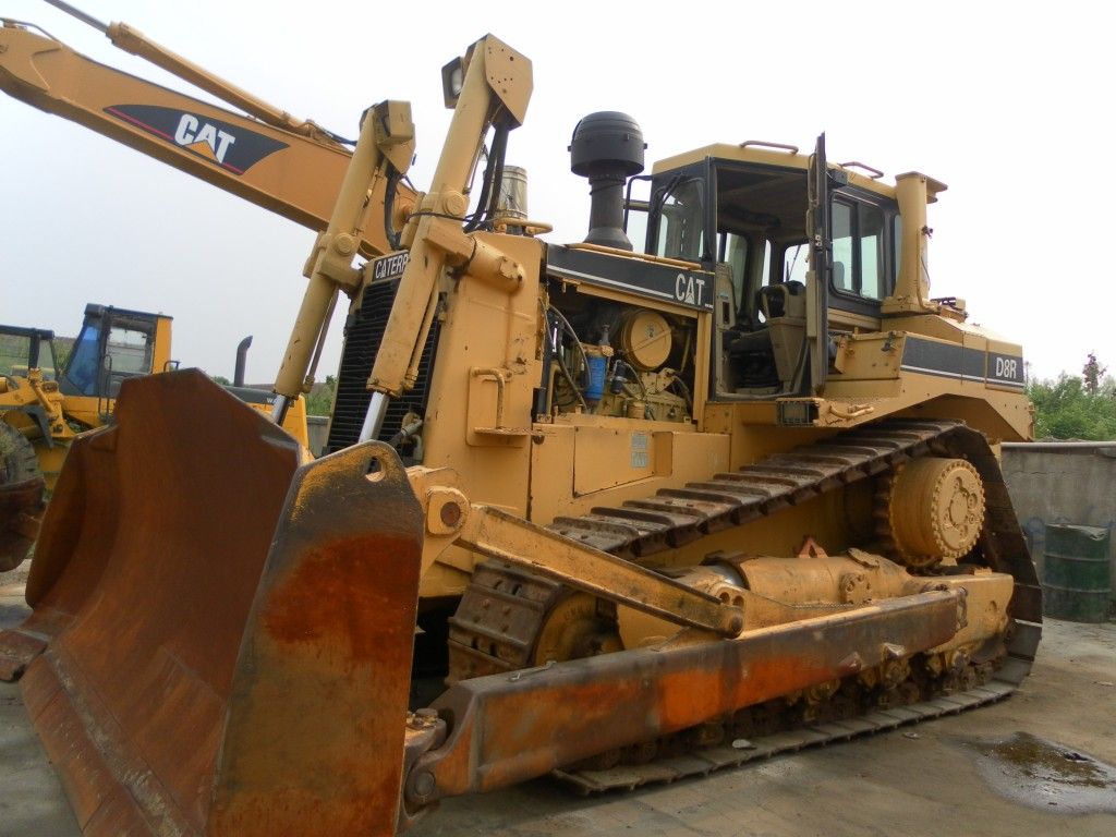 Sell Used Bulldozer Caterpillar D8R