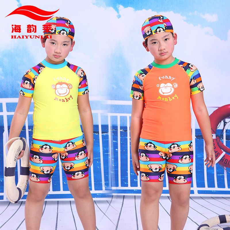 2013 Hot Sale Lovely Two Pieces Cartoon Boys Swimwear Kids Swimsuit