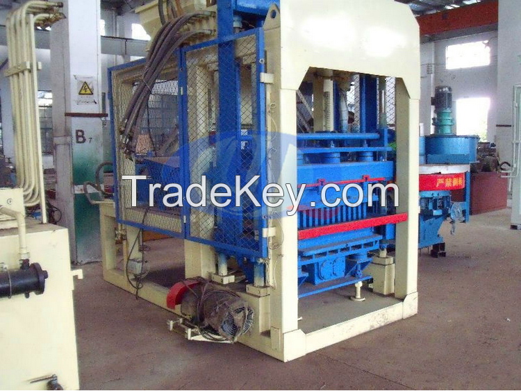 Good performance higher capacity output  QT4-15 brick maker block making machine