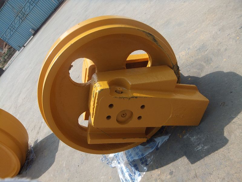 D41P-6 idler, 124-30-00102