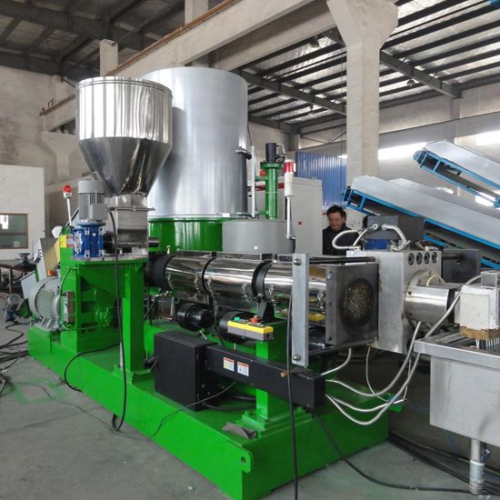 plastic film granulating machine