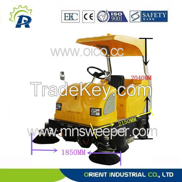 Vacuum mechanical road sweeping machine E8006 industrial electric street sweeper