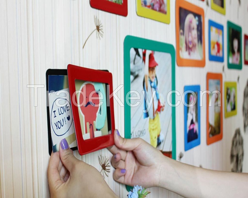 magnetic photo frame for wall mouting