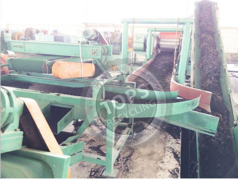 High Efficient Waste Tyre Recycling Shredder Manufacturer