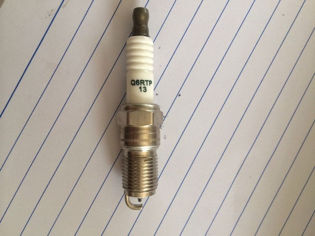 auto spark plug  Q6RTP-13