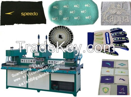 Silicone badge moulding machine