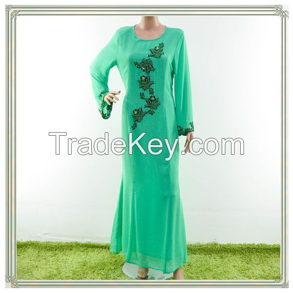 Elegant design embroidered muslim long dress