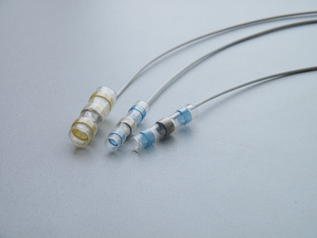 SST-W       125 Solder Sleeve Shield Terminators Applications