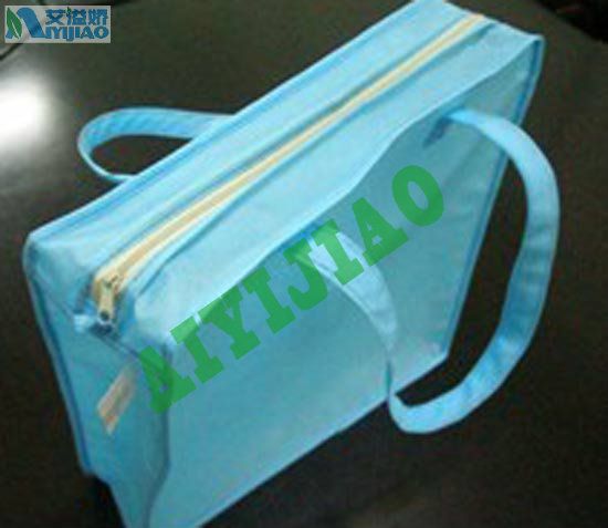 Non-woven shopping bag