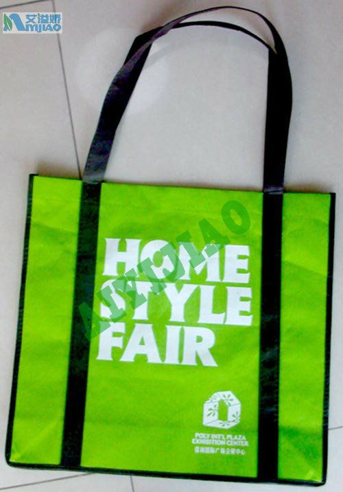 Non-woven shopping bag