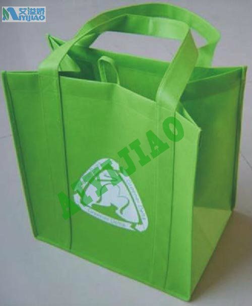 Non-woven shopping bag