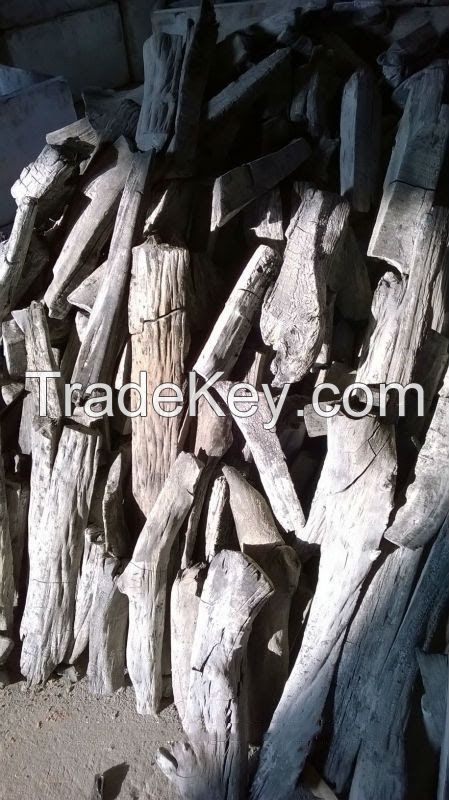 100% Natural Oak Wood Charcoal