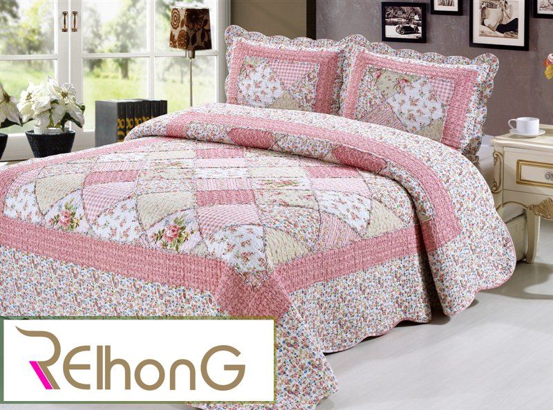 Elegant decorative cording quilts bedspread