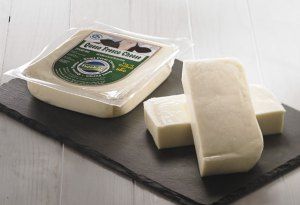 FRESH CHEESE WITH GRILLING PROPERTIES