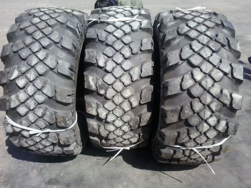 13.00-20 1300x530-533 military  tyre