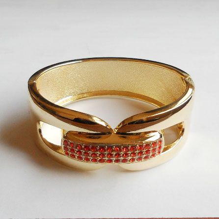 sell red crystal and zinc alloy bracelet special design women bracletes fashion accessories