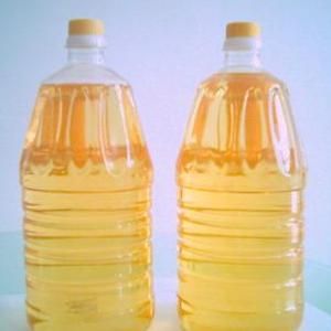 Sell 100% refined sunflower oil/ cooking oil