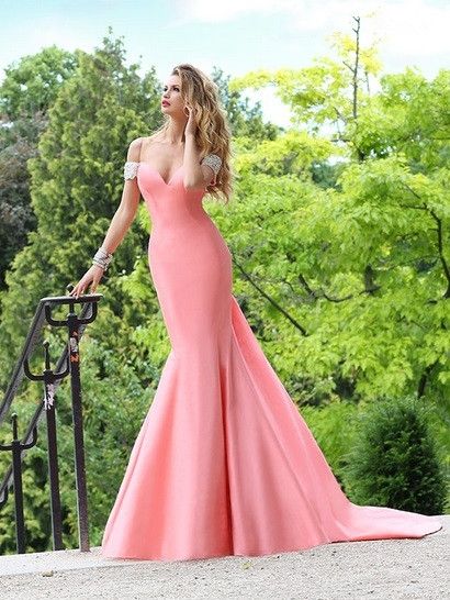 Pink Evening Dresses Elegant Off the Shoulder Beading Short Sleeves satin Court Train Mermaid Sweetheart Party Gowns