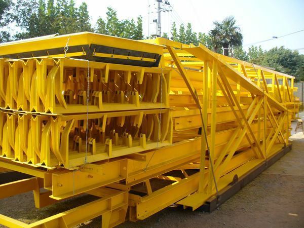 Belt conveyor machine for sand conveying and mineral conveyor and feeder
