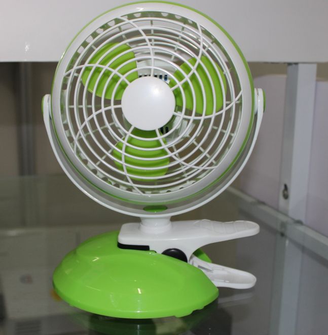 Factory Wholesale Mini Portable USB Battery Rechargeable Clip Table Fan