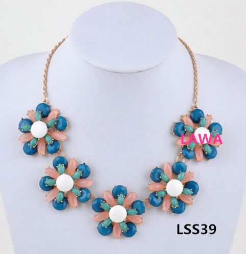 whole sale high quality Sweet flowers girl  handmade  necklace LSS39