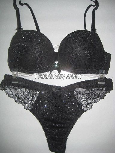 sexy and fashion women underwear padded bra and string