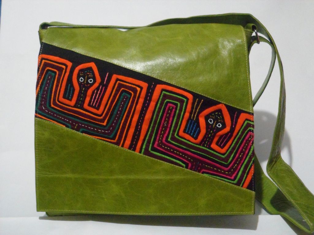 Wonderful handmade bags - Leather and mola