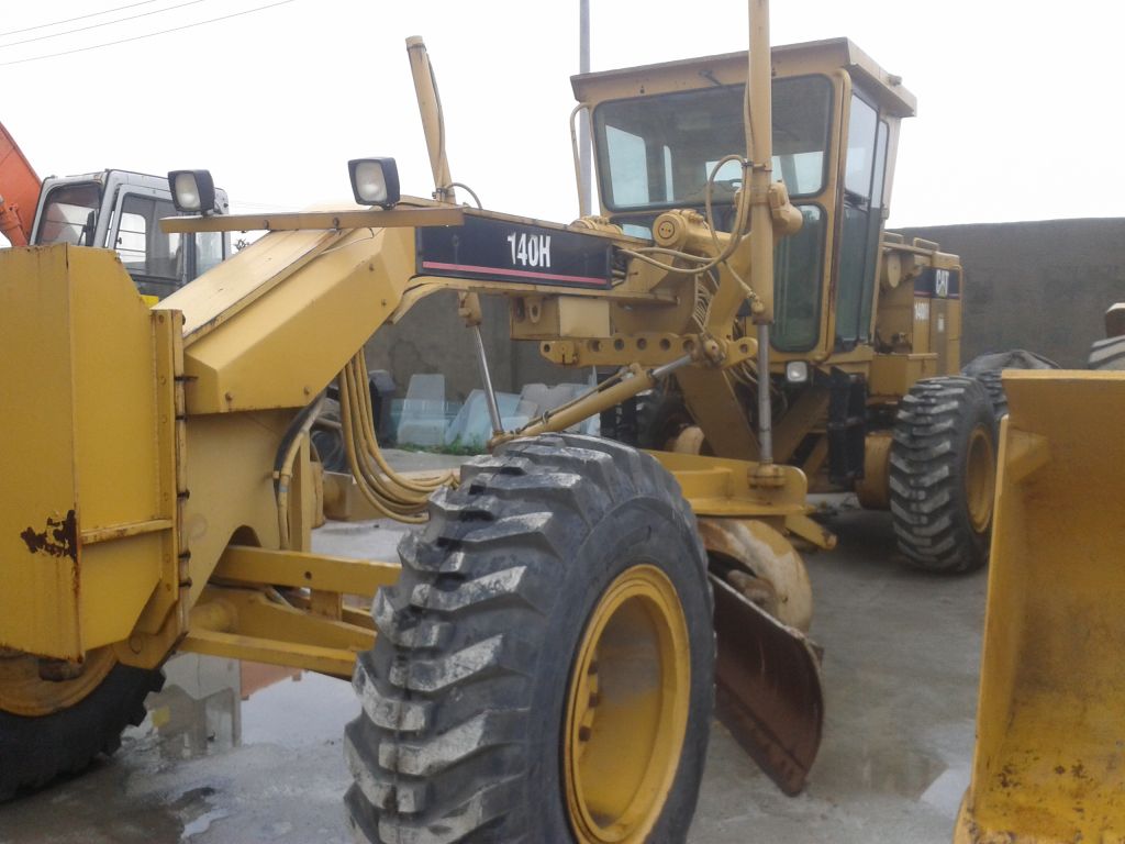 Uset Motor Grader for sale