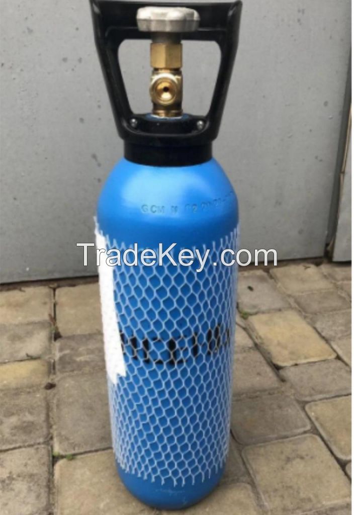 oxygen cylinder