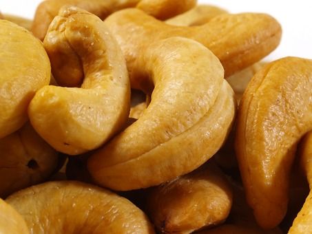 Roasted Cashews (Unsalted)