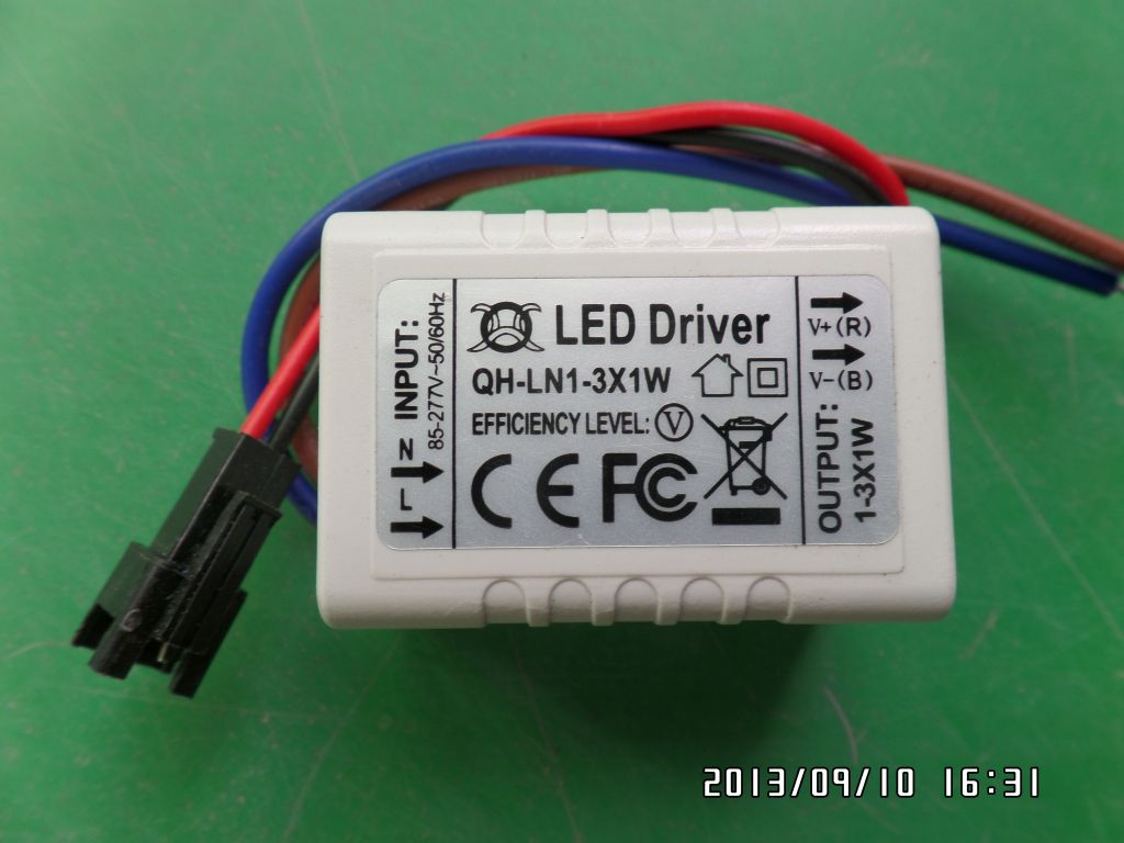 LED driver 1W 2W 3W 0.3A 300mA 1-3S-1PX1 QiHan built-in power supply lighting transformer