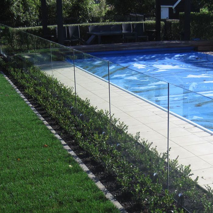 glass swimming pool fence