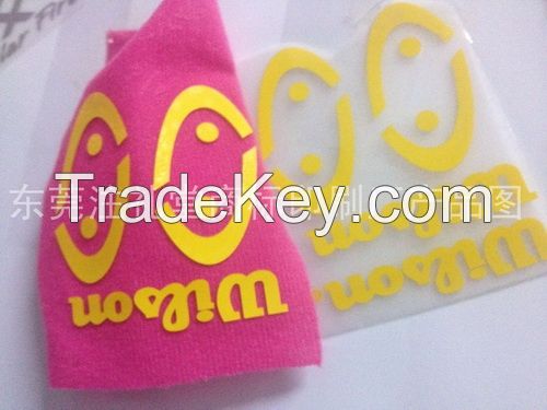 selling 3D silicone heat transfer labels with fine quatity